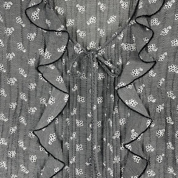 Sheer Gray Black Peasant Blouse Women’s SZ LG Ruffles Petit Floral Boho Hippie - Picture 7 of 11